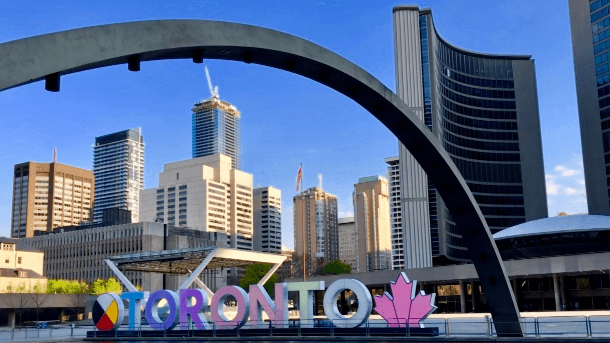 Toronto: A Dynamic City Offering Diverse Retirement Options for Seniors