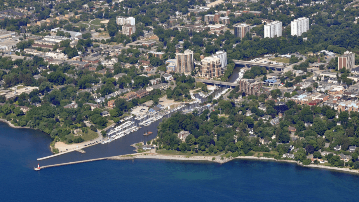 Oakville: A Picturesque and Welcoming Town for Senior Retirement